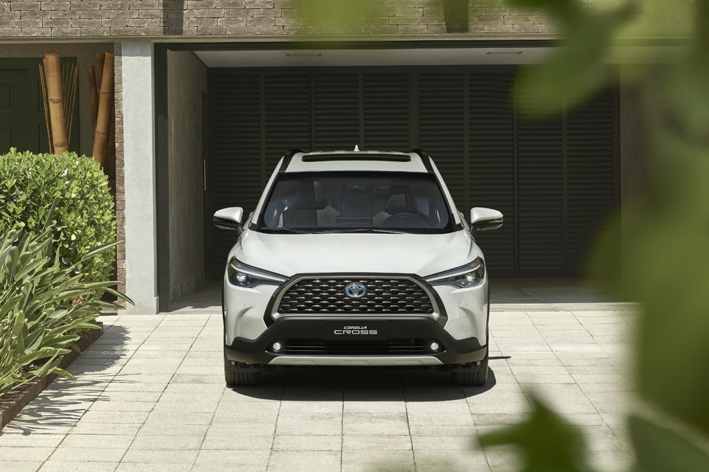 Corolla Cross Hybrid – Overview – Toyota Jamaica