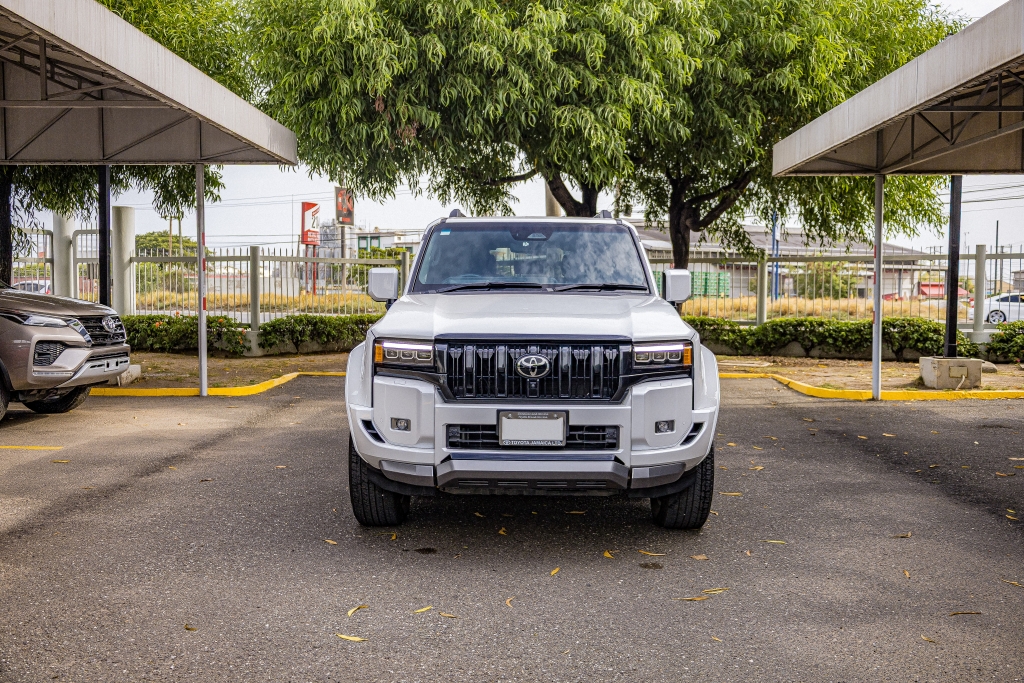Toyota Landcruiser||2.8L T/Dsl Luxury